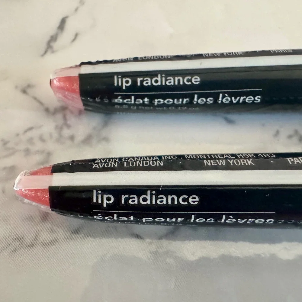 Avon Lip Radiance Adoring Coral Shimmer Lip Gloss Set of 2 New Sealed 5.5g Each